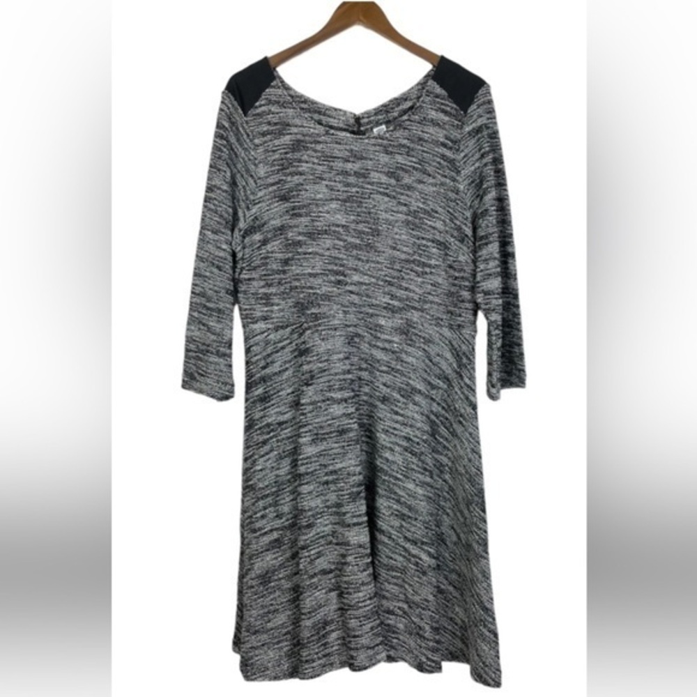 4 for $25 Old Navy Tweed Like Dress Size XL